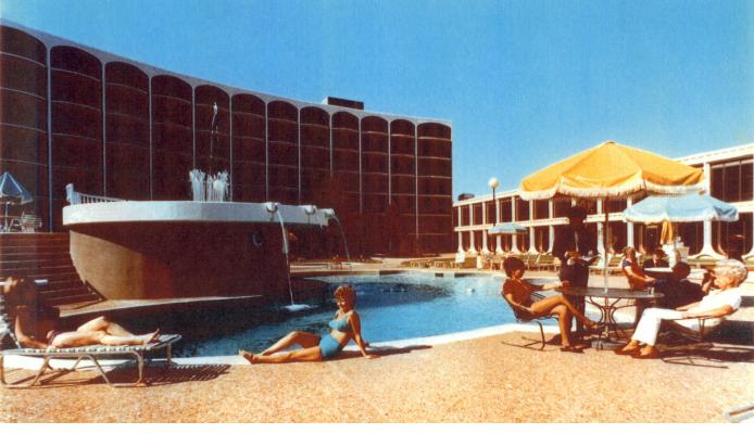 Lincoln Plaza pool side.